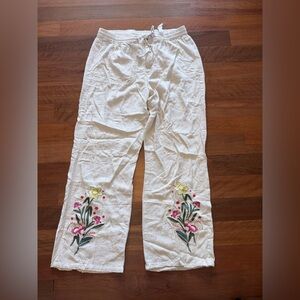 Floral Embroidered linen blend pants